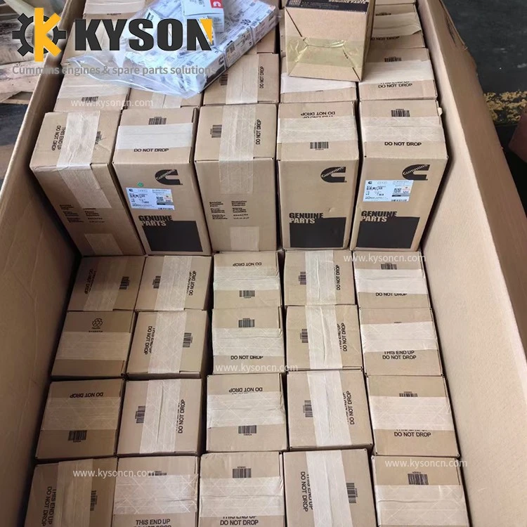Qst30 Fuel Injector 3093282 4025279 Original Injector Diesel